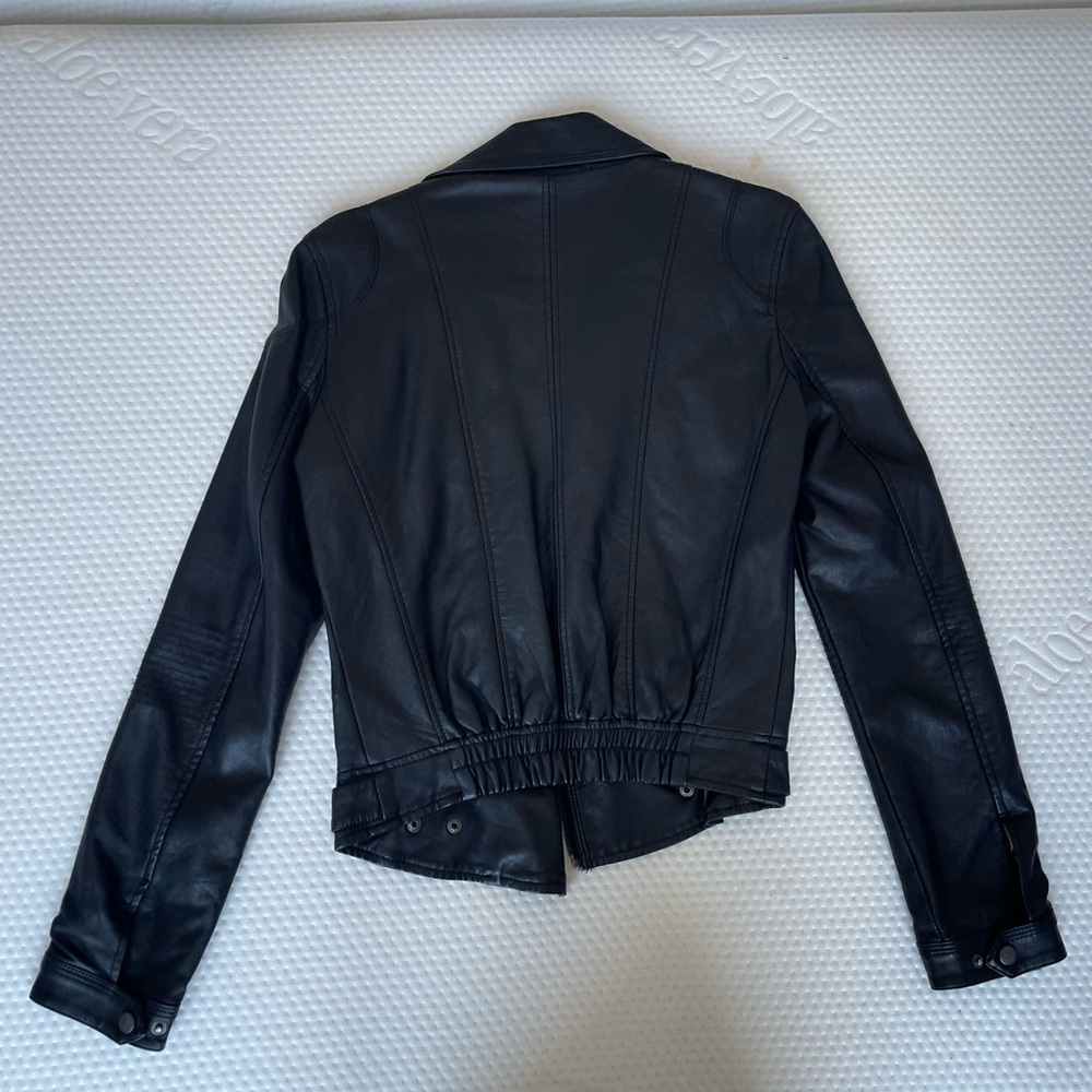 Signature8 leather jacket - Picture 2 of 5